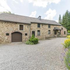Theux Farmhouse with Garden
