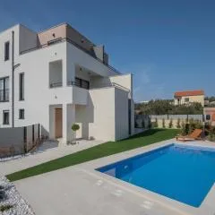 Villa Magna luxury apartments