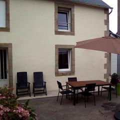 Maison de 2 chambres avec jardin amenage et wifi a Cast