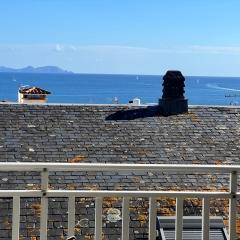 Sanxenxo a un minuto playa vistas y Garage 8pax