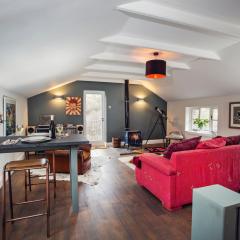 Black Mountains Stylish Hideaway, nr Crickhowell