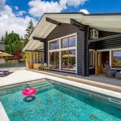 Holiday House Abies