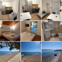 Apartment by the sea Renata in Punta Skala