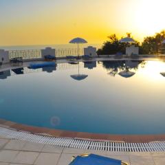 Studio Apartments Maria with Pool and Amazing View - Agios Gordios Beach