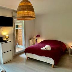 Cassis - Studio terrasse - Centre Dijon BSB Jouvence