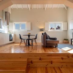 Oporto Rooftop Studio by Vacationy