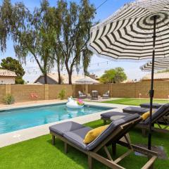 Beautiful Chandler Escape with Putting Green and Pool!