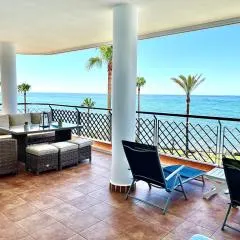 MI CAPRICHO 170 Beachfront Apartment