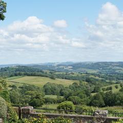 Shepherd's Watch Cottage - 5* Cyfie Farm with private hot tub