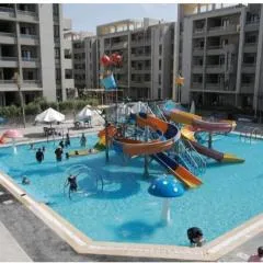 شاليه فندقي بقرية جراند هيلز الساحل الشمالي Grand Hills North Coast كود E45 للعائلات فقط