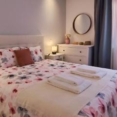 209 Modern Apartment in central Albufeira close to everything