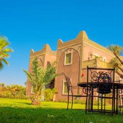 Spacious villa with pool in Marrakech 448 m² mountain view