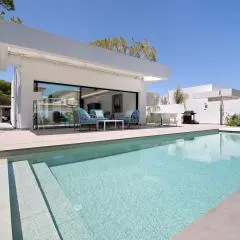 Lola Sea Villa