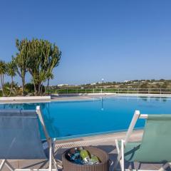 Serenity Villa with pool, Kalesa Heraklion