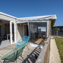 Chalet pour 4 dans un Domaine avec piscine