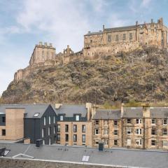 Edinburgh Castle Apartment