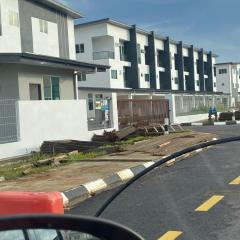 Vision Height Townhouse