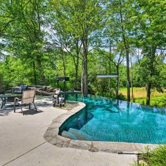 White Horse Farm with Hot Tub on 41 Acres!