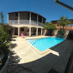 Casa de novela , Sol e piscina