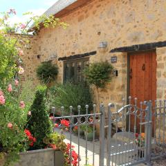 Courtyard Cottage at Stepps House