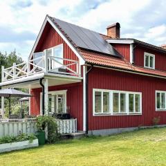 6 person holiday home in VRETA KLOSTER