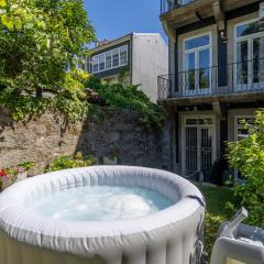 Host Wise - Homely Noble Flats - Garden & Jacuzzi