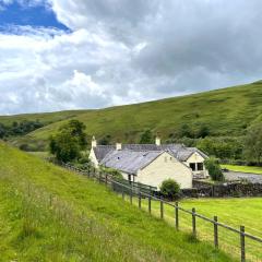 Pass the Keys Beautiful Scottish Cottage in Outstanding Location