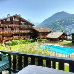 Appartement meublé avec vue sur les montagnes et piscine l'été