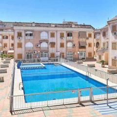 Espanhouse Valencia Apartment with pool view in Torrevieja