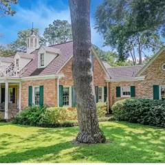 Creekside Estate Stays and Events