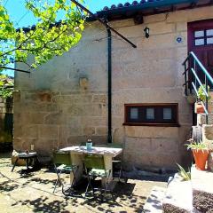 2 bedrooms house with furnished terrace and wifi at Lindoso