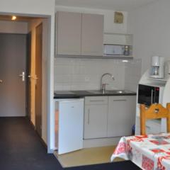 Appartement Le Pleynet, 1 pièce, 4 personnes - FR-1-557A-20