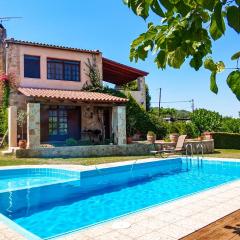 Villa Skine with private pool and garden