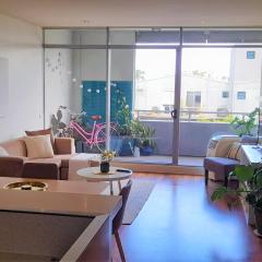 beautiful apartment 100mts near the beach in Port Melbourne