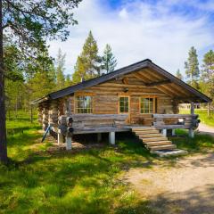 Arctic Log Cabins