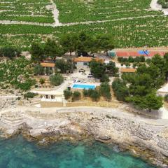 Skaramuca Village Luxury Resort