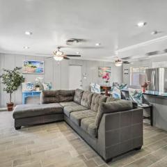 Coastal Comfort Retreat Near Beach & Downtown Corpus Christi