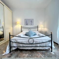 FREE PARKING Comfortable Apartment in the Historic Village of Suvereto with garden