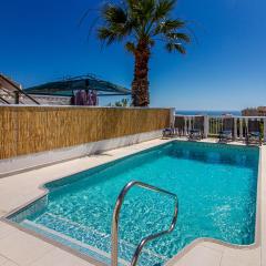 Amazing Home In Torrevieja With Kitchen