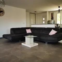 Charmante maison de vacances avec piscine