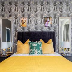 Empress Hall Blackpool by Charles Alexander Short Stay - Sleeps 20