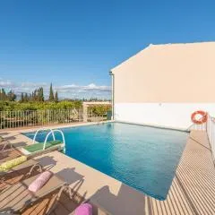 Can Rafelino, pool and relax