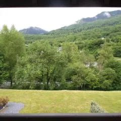 CG APPART**4 PERS VUE GAVE BALCON 5 MN LUZ