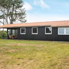 6 person holiday home in Ebeltoft