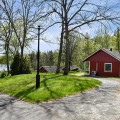 Pet Friendly Home In Asarum With Kitchen