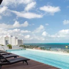 Elegant apartment well located in the hotel zone of Cancun