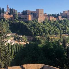 Alhambra en el Sacromonte