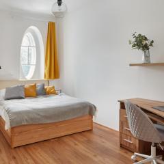 Prague Days - Modern Apartments w Easy City Access