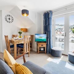 A modern and cosy apartment just yards from Brixham’s bustling harbourside