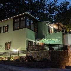 Dandy Villas Tsagkarada-Green Apple-Jacuzzi-Sea View